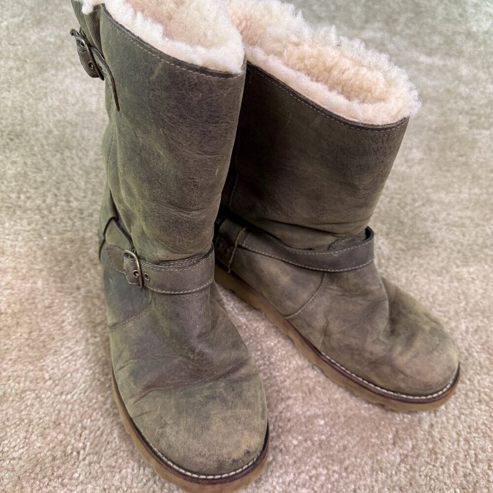 UGG Women's Size 8 NOIRA 1001733 Leather Waterproof Sheepskin Brown Biker Boots - Picture 1 of 9